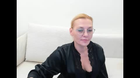 oeigesmik online show from 04.09.26