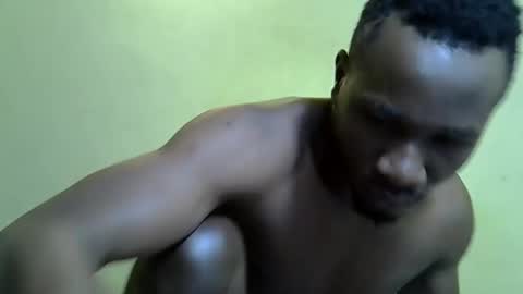 Snapshot of officialbabes chatting on 10.29.25 officialbabes online show from 10.29.25