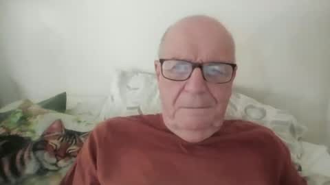 Snapshot of oggi95 chatting on 06.16.26 oggi95 online show from 06.16.26