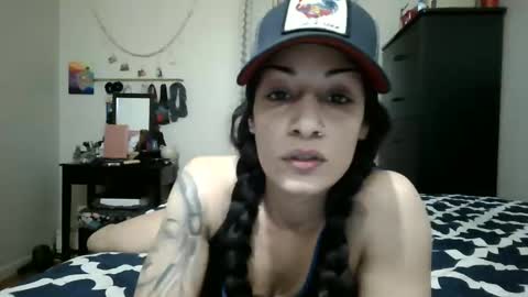 Snapshot of oglitcouple chatting on 01.04.25 Lit en Cama online show from 01.04.25
