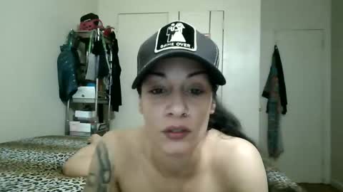 Snapshot of oglitcouple chatting on 02.09.25 Lit en Cama online show from 02.09.25