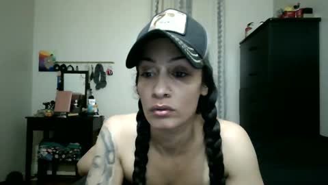 Snapshot of oglitcouple chatting on 10.06.25 Lit en Cama online show from 10.06.25