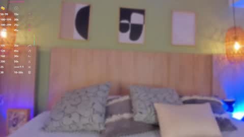 Holly online show from 10.03.25