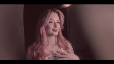 Snapshot of oh_lilith chatting on 12.04.25 your dear Lilith Chapman online show from 12.04.25