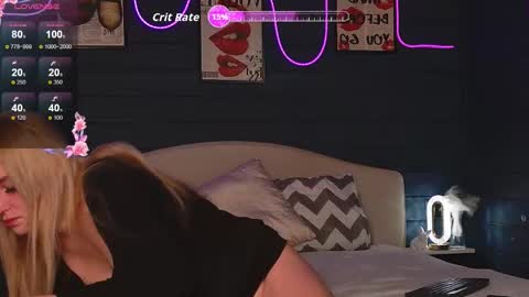 Snapshot of oh_my_julia chatting on 10.22.25 oh_my_julia online show from 10.22.25