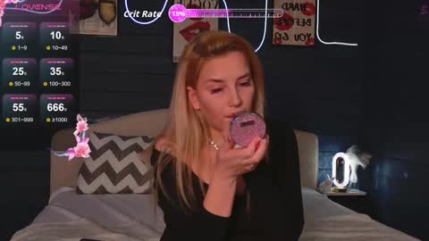 Snapshot of oh_my_julia chatting on 10.31.25 oh_my_julia online show from 10.31.25