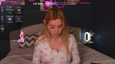 Snapshot of oh_my_julia chatting on 11.05.25 oh_my_julia online show from 11.05.25