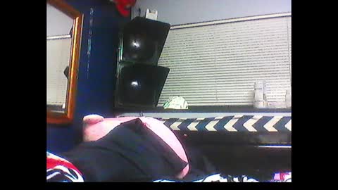 who dares  toss me some  tips lets have fun online show from 02.18.25