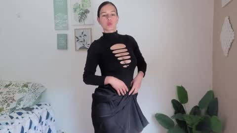 Snapshot of ohanna_ chatting on 04.24.26 ohanna_ online show from 04.24.26