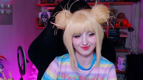 Snapshot of ohclementinee chatting on 12.13.24 Clementine Clem online show from 12.13.24