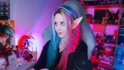 Snapshot of ohclementinee chatting on 02.10.25 Clementine Clem online show from 02.10.25