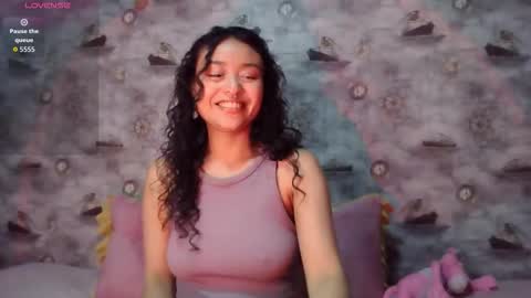 Nina online show from 10.31.25