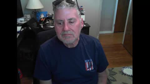 ohfukitsbob online show from 10.14.25