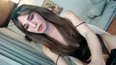 Snapshot of ohlalasamanthaxxx143 chatting on 12.16.25 IM CHIE DONT FORGET TO FOLLOW ME MAKE ME SMILE HERE THUMB UP FOR 25TOK online show from 12.16.25
