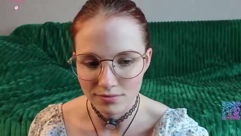 Yumi online show from 04.12.26