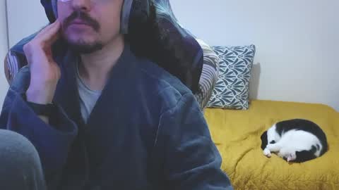 okako online show from 04.07.26