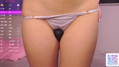 Snapshot of oke_doke chatting on 10.22.25 Henrietta or Rita online show from 10.22.25