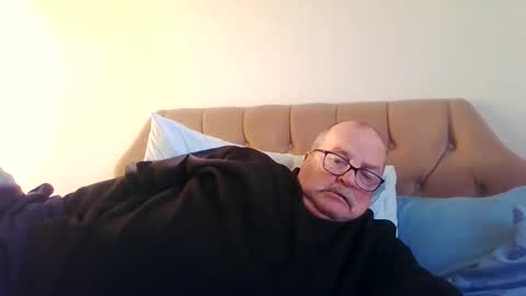 old_fkr online show from 12.26.24