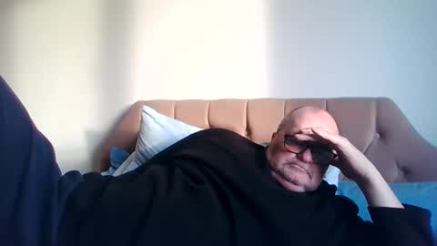 old_fkr online show from 02.03.25