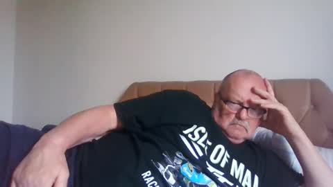 Snapshot of old_fkrr_ chatting on 07.18.26 old_fkrr_ online show from 07.18.26