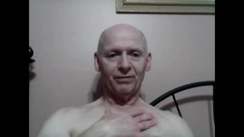 oldbuthorny62 online show from 01.19.25