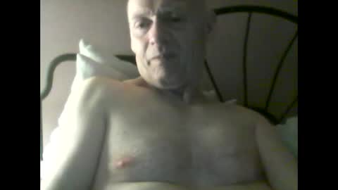 oldbuthorny62 online show from 01.24.25