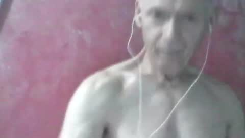 oldbuthorny62 online show from 04.12.26