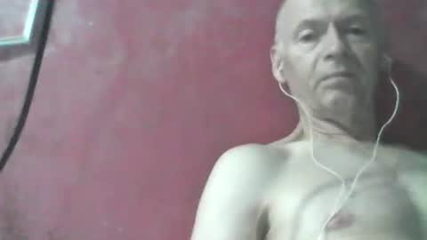 oldbuthorny62 online show from 04.14.26