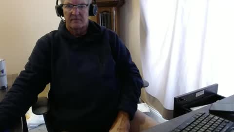 Older and Wiser online show from 01.08.25