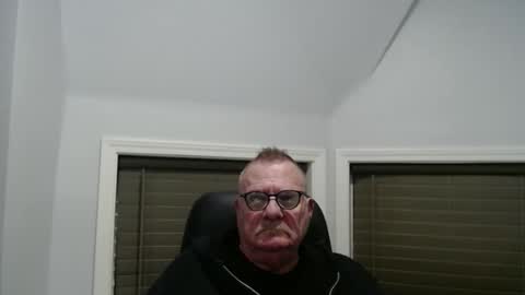 Snapshot of oldguybigd chatting on 01.18.26 oldguybigd online show from 01.18.26