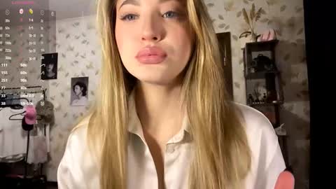 Snapshot of oletaguinyard chatting on 11.18.25 Kem online show from 11.18.25