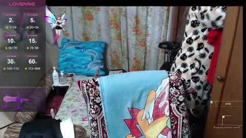 Olguscha online show from 10.15.25