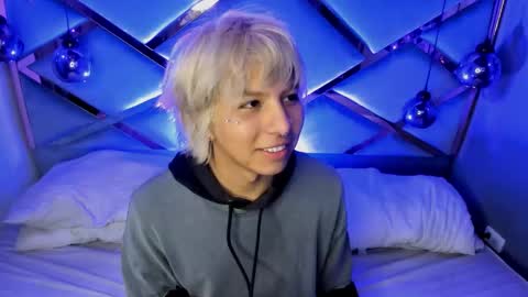 oliiverr22 online show from 01.14.26