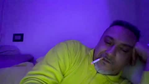 Snapshot of olimpio1230 chatting on 01.21.25 olimpio1230 online show from 01.21.25