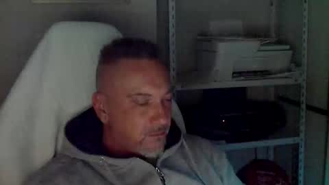 Snapshot of olimpio1230 chatting on 10.17.25 olimpio1230 online show from 10.17.25