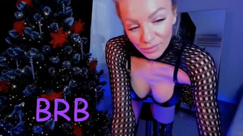 oliva_candy online show from 02.01.25