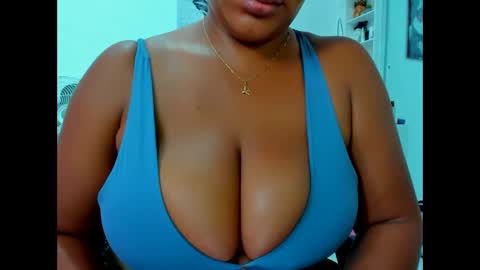 olivahot30 online show from 02.10.25