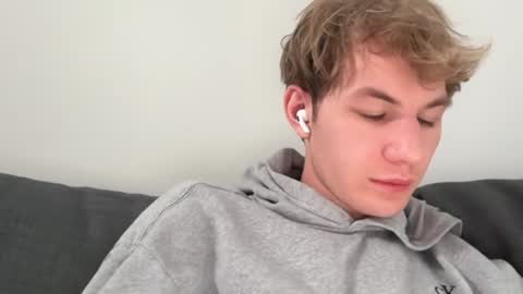 Oliver Beck online show from 01.06.25