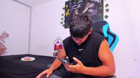 Oliver bray online show from 12.18.24