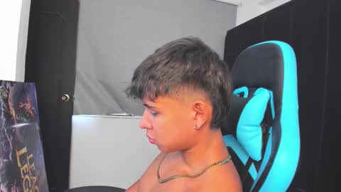 Oliver bray online show from 11.18.25