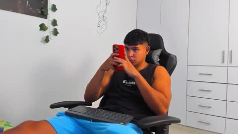 Oliver bray online show from 12.17.25