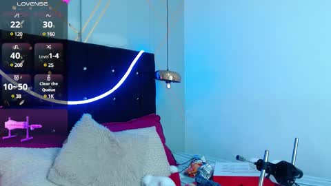 Oliver  Smith online show from 12.13.24