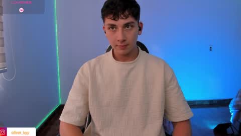 oliveeer online show from 06.02.26