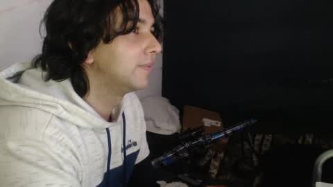 Snapshot of oliver_laid_2023 chatting on 12.15.24 oliver_laid_2023 online show from 12.15.24