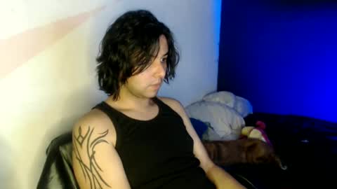 Snapshot of oliver_laid_2023 chatting on 01.19.25 oliver_laid_2023 online show from 01.19.25
