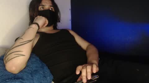 Snapshot of oliver_laid_2023 chatting on 01.27.25 oliver_laid_2023 online show from 01.27.25