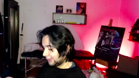 Snapshot of oliver_laid_2023 chatting on 10.25.25 oliver_laid_2023 online show from 10.25.25