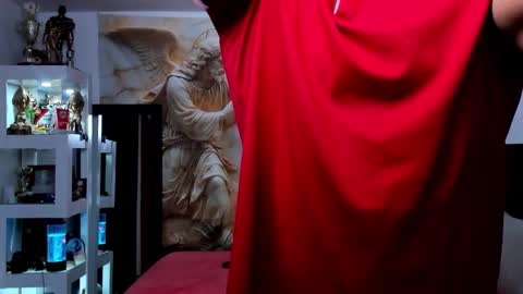 oliver_tommy online show from 10.28.25