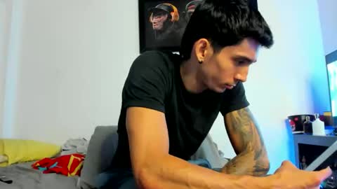 Oliver bennet online show from 10.26.25