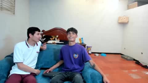 Snapshot of oliverhot2005 chatting on 02.07.25 oliverhot2005 online show from 02.07.25